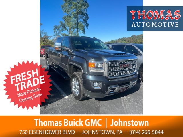 2019 GMC Sierra 2500HD Denali 4WD photo