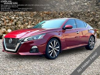 2019 Nissan Altima 2.5 Platinum FWD photo
