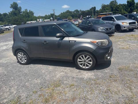 2018 Kia Soul + FWD photo