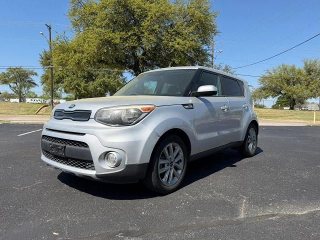 2018 Kia Soul + FWD photo