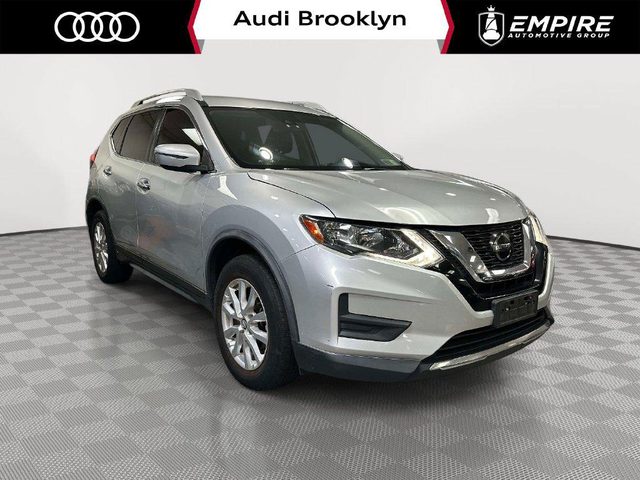 2019 Nissan Rogue SV AWD photo