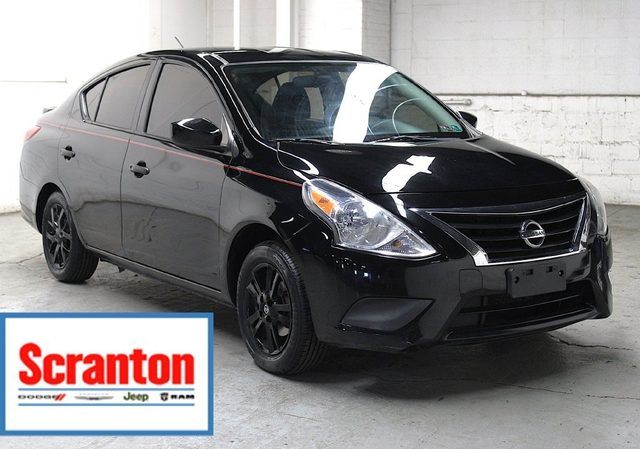 2019 Nissan Versa S Plus FWD photo