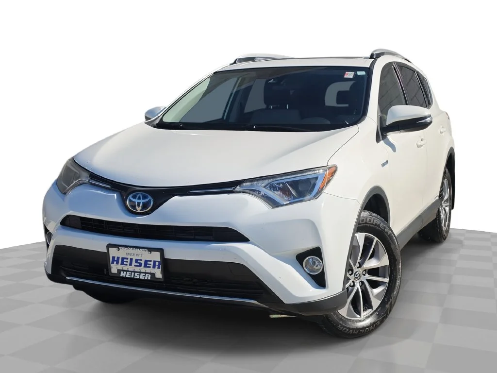 2018 Toyota RAV4 Hybrid XLE AWD photo