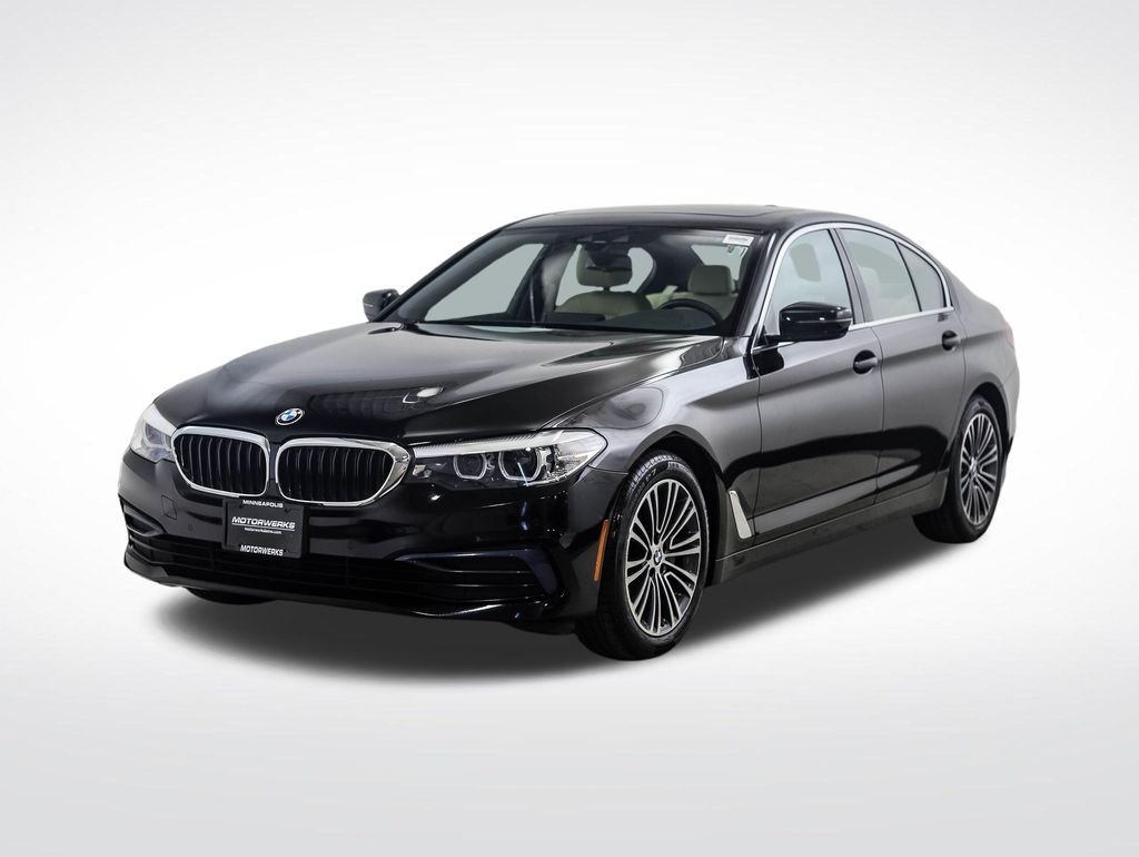 2019 BMW 5 Series 530i xDrive AWD photo