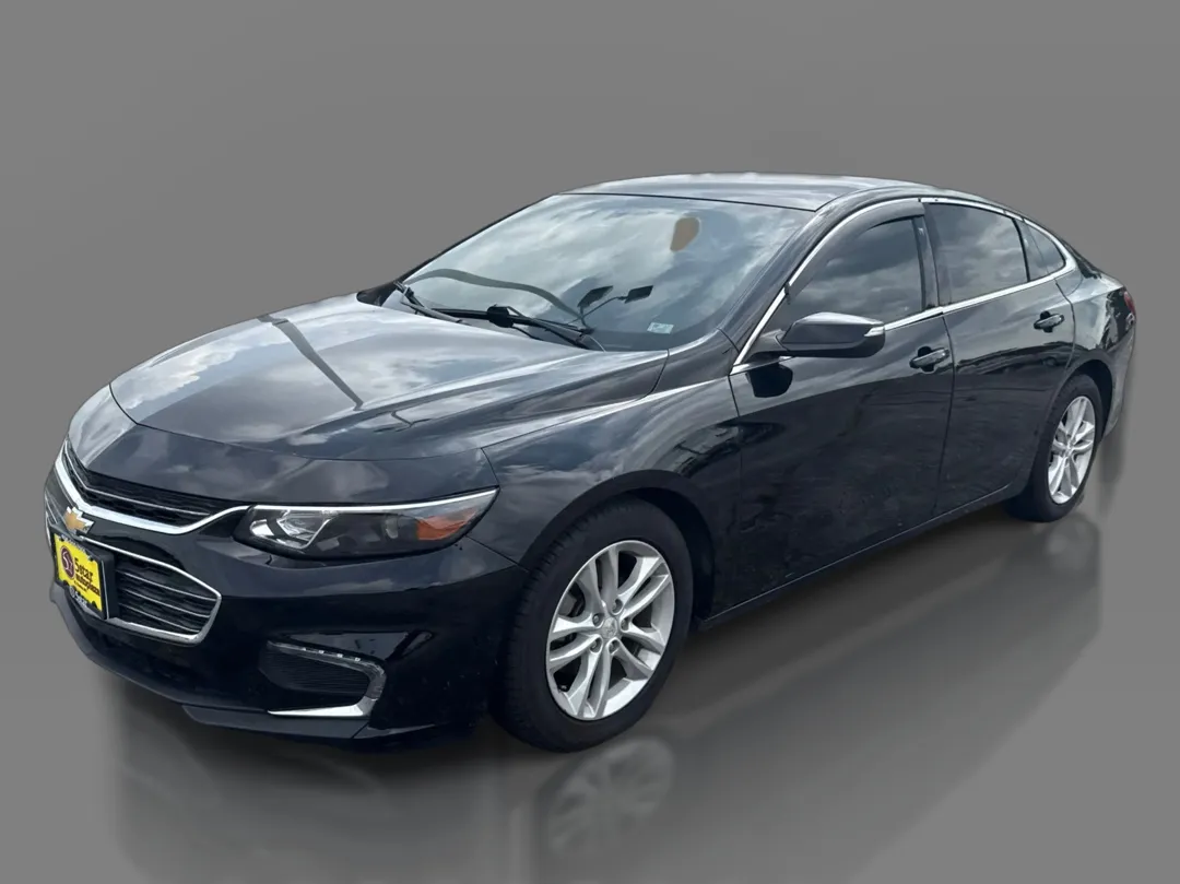 2016 Chevrolet Malibu LT FWD photo