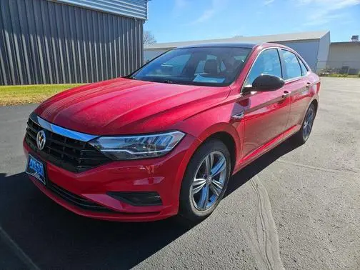 2019 Volkswagen Jetta R-Line FWD photo