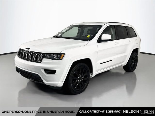 2019 Jeep Grand Cherokee Altitude 4WD photo