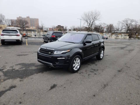 2018 Land Rover Range Rover Evoque SE Premium 4WD photo