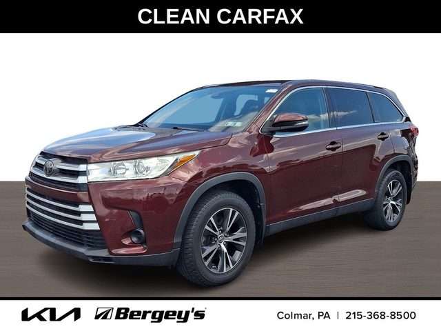 2019 Toyota Highlander LE AWD photo