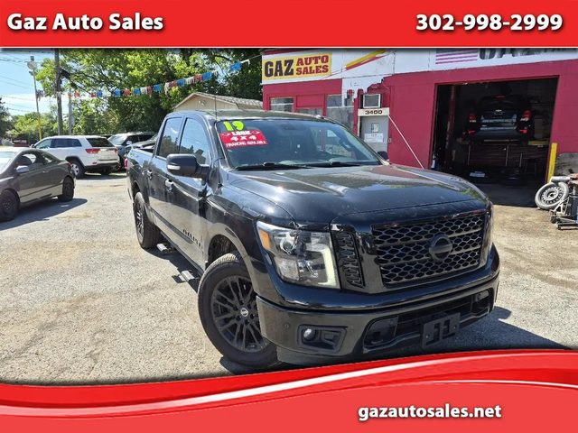 2019 Nissan Titan SV 4WD photo