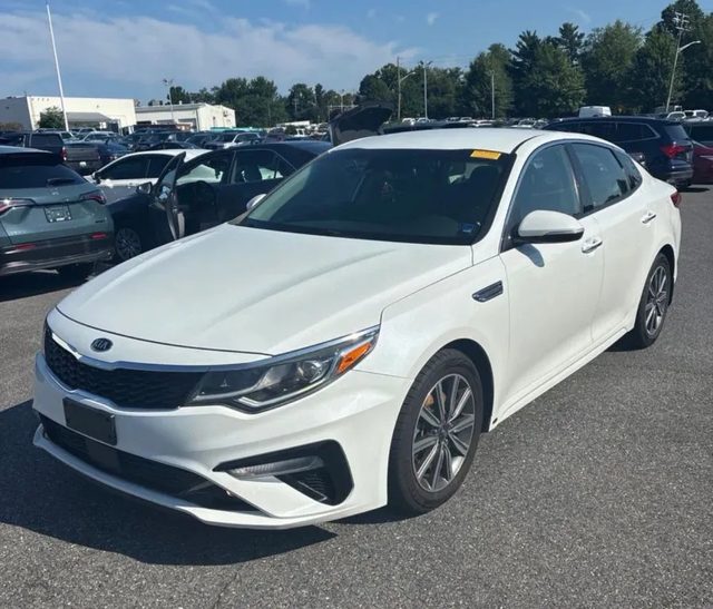 2019 Kia Optima EX FWD photo