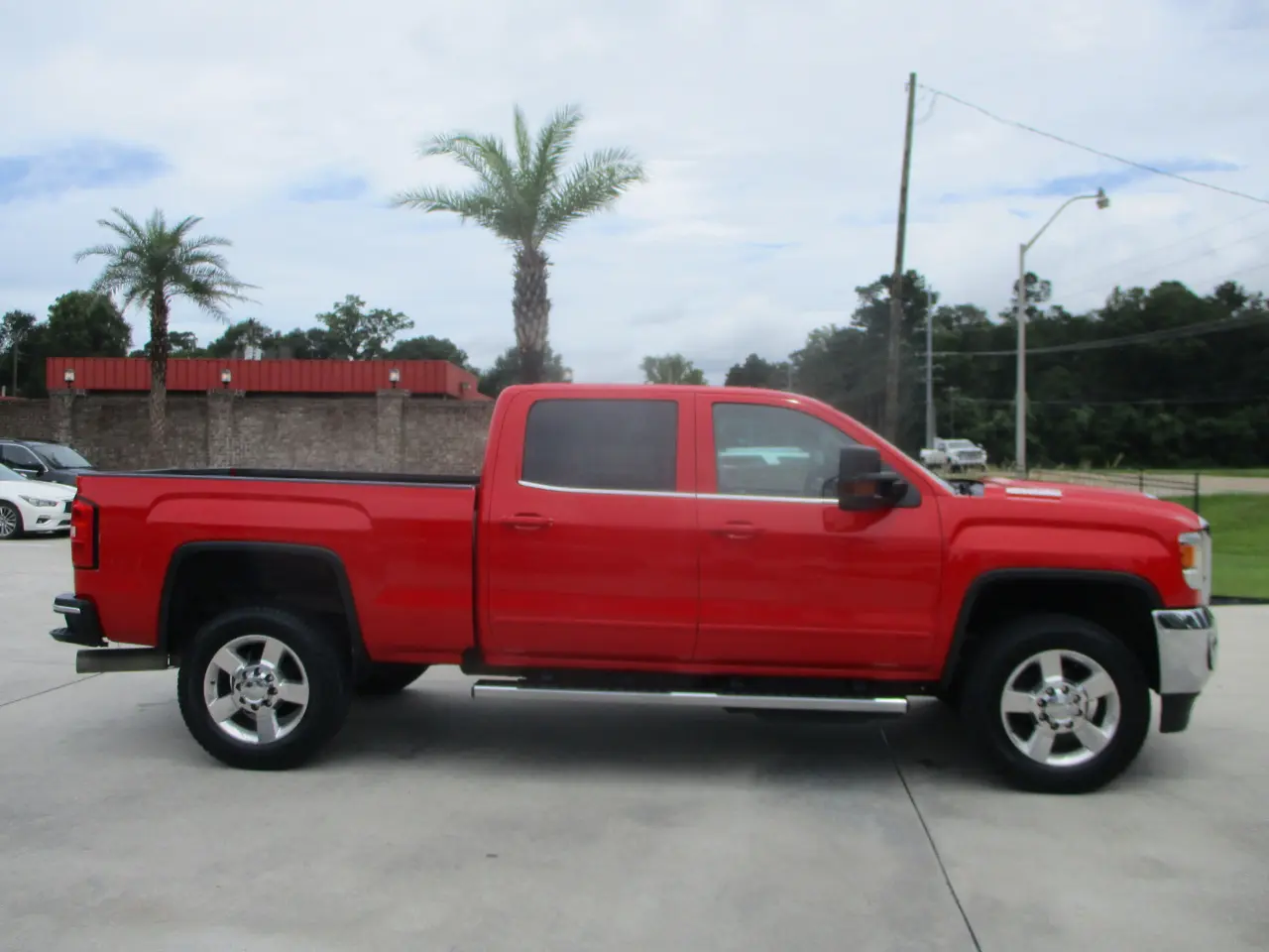 2019 GMC Sierra 2500HD SLE RWD photo