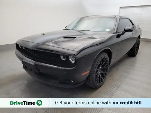 2019 Dodge Challenger SXT RWD photo