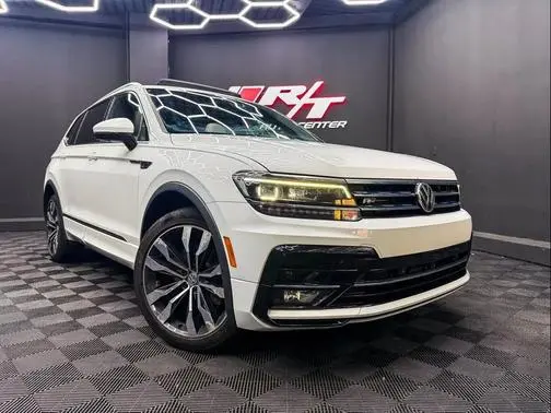 2019 Volkswagen Tiguan SEL Premium R-Line AWD photo