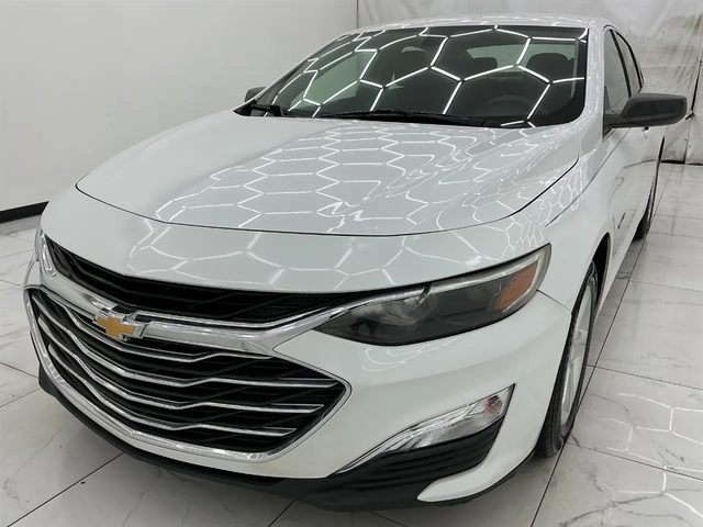 2019 Chevrolet Malibu LS FWD photo
