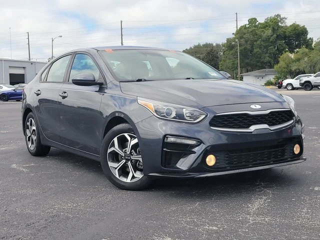 2019 Kia Forte LXS FWD photo