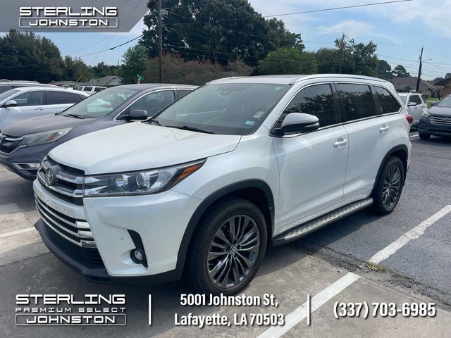 2019 Toyota Highlander Limited Platinum FWD photo