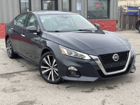 2019 Nissan Altima 2.5 Platinum AWD photo