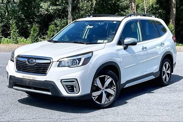 2019 Subaru Forester Touring AWD photo