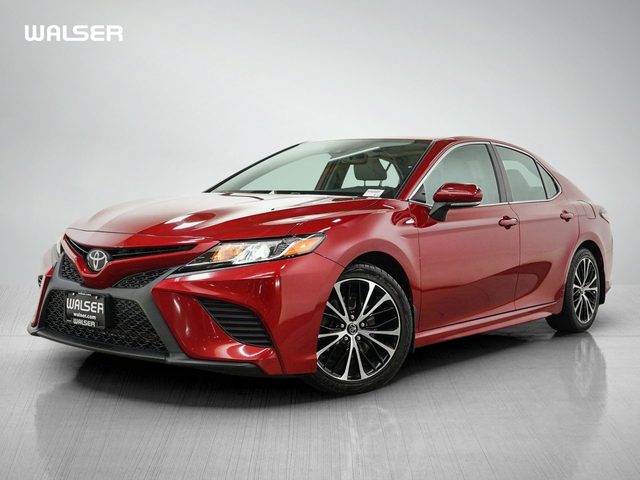 2019 Toyota Camry SE FWD photo
