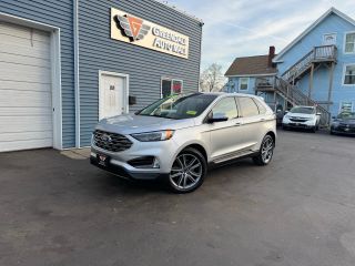 2019 Ford Edge Titanium AWD photo