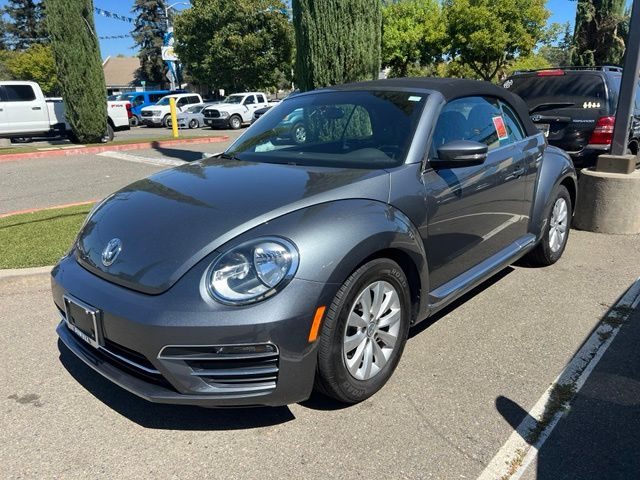2018 Volkswagen Beetle S FWD photo