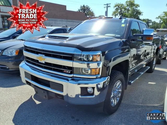 2019 Chevrolet Silverado 3500HD LTZ 4WD photo
