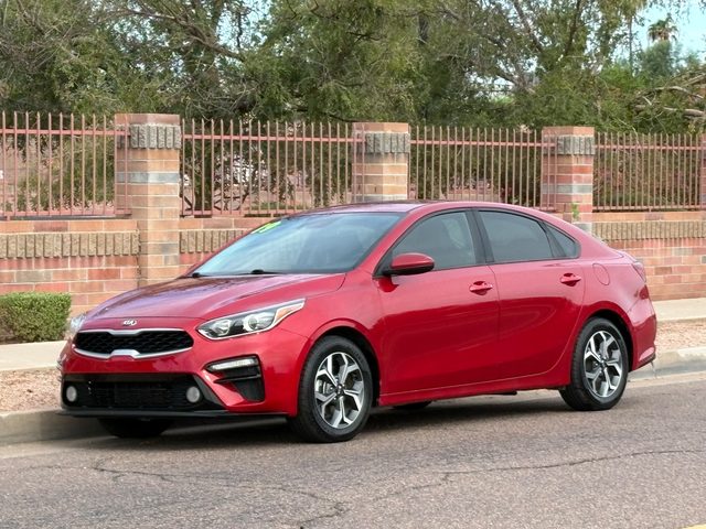 2019 Kia Forte LXS FWD photo