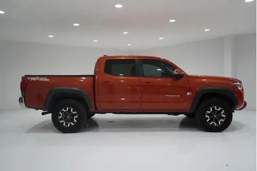 2016 Toyota Tacoma TRD Off Road RWD photo