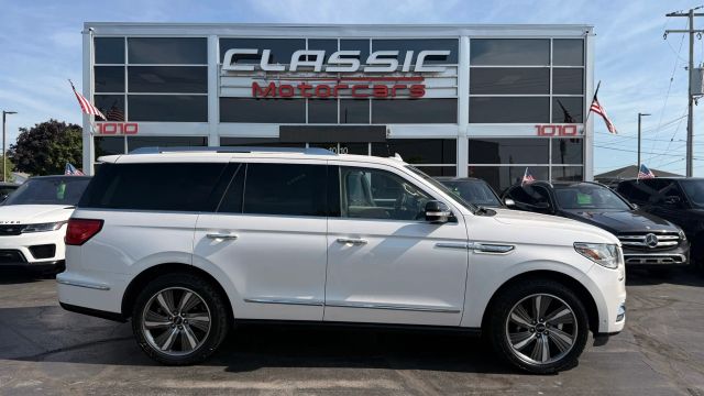 2019 Lincoln Navigator Reserve 4WD photo