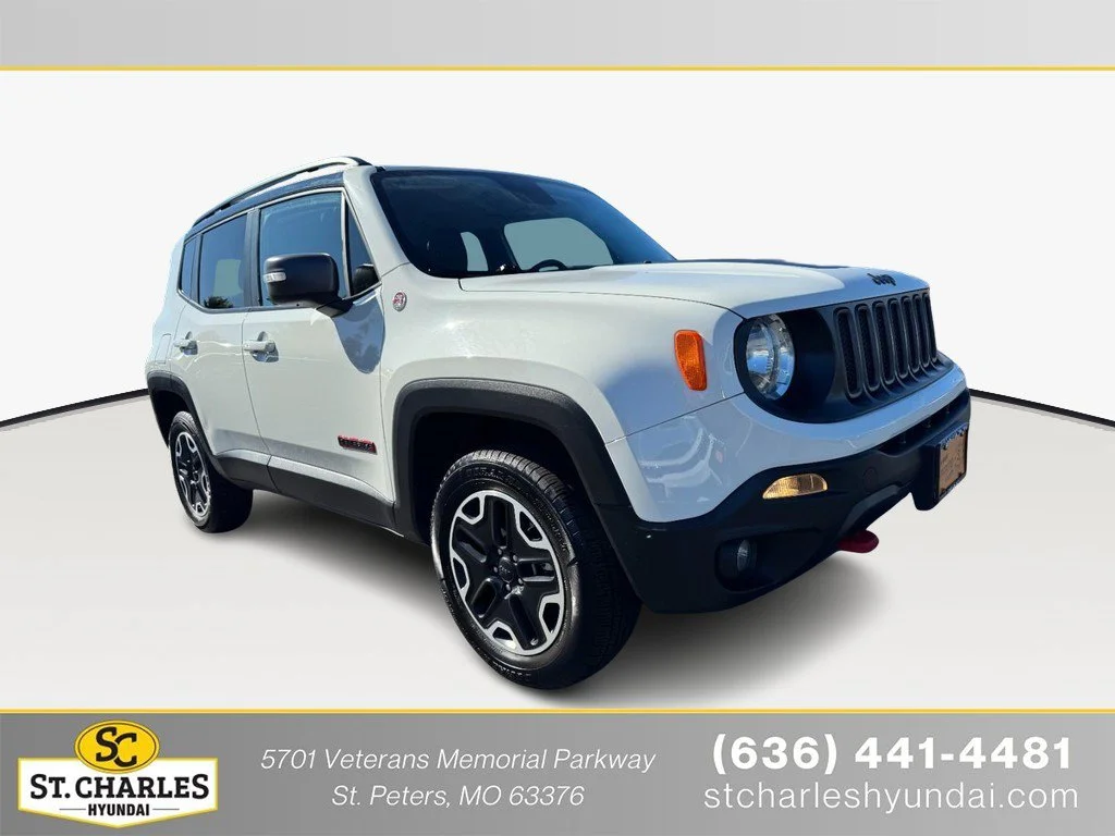 2016 Jeep Renegade Trailhawk 4WD photo