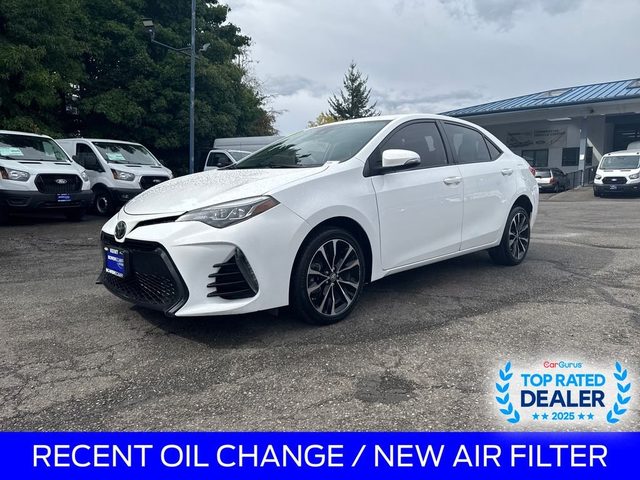 2017 Toyota Corolla SE FWD photo