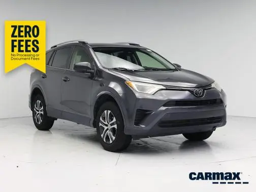 2018 Toyota RAV4 LE FWD photo