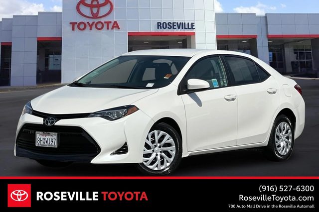 2019 Toyota Corolla LE FWD photo