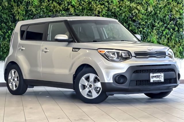 2019 Kia Soul Base FWD photo