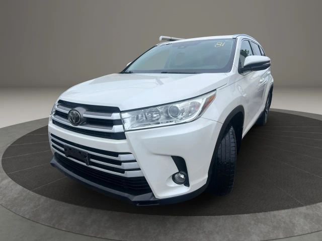 2019 Toyota Highlander XLE AWD photo