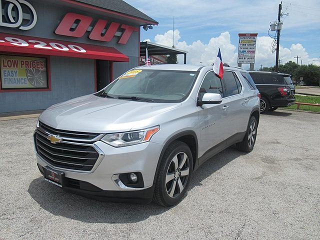 2018 Chevrolet Traverse LT Leather FWD photo