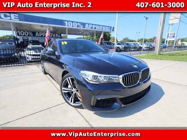 2019 BMW 7 Series 740i RWD photo