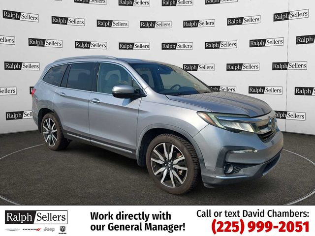 2019 Honda Pilot Touring 7-Passenger FWD photo
