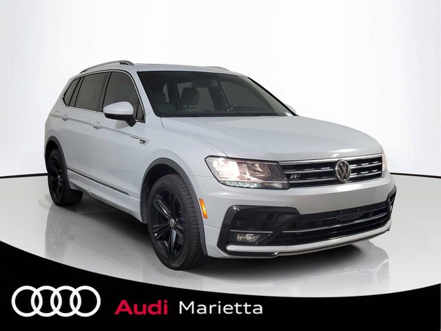 2019 Volkswagen Tiguan SEL R-Line AWD photo