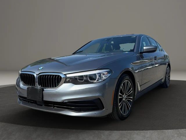 2019 BMW 5 Series 530i xDrive AWD photo