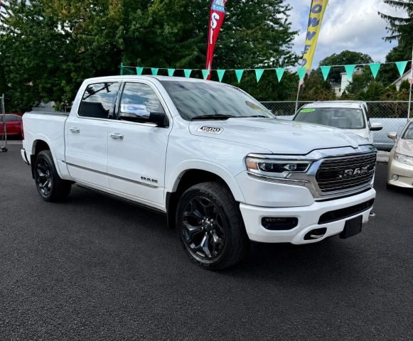 2019 Ram 1500 Limited 4WD photo