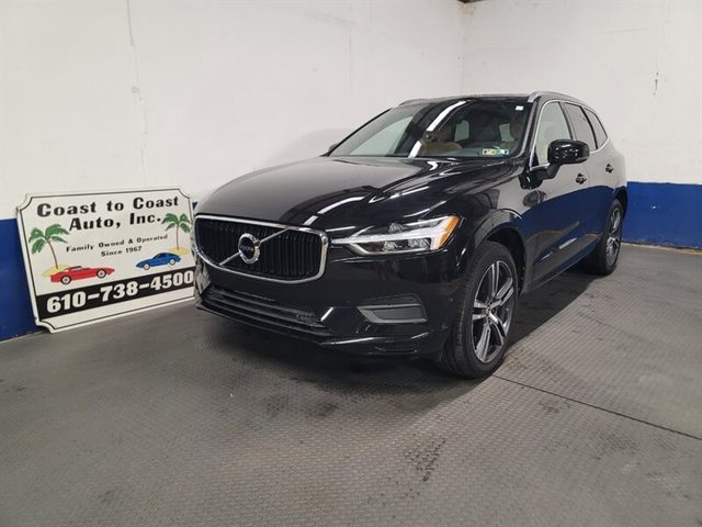 2019 Volvo XC60 Momentum AWD photo