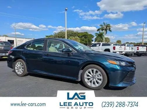 2019 Toyota Camry LE FWD photo
