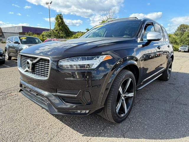 2019 Volvo XC90 R-Design AWD photo