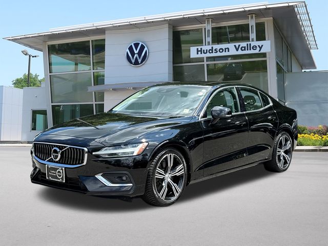 2019 Volvo S60 Inscription AWD photo