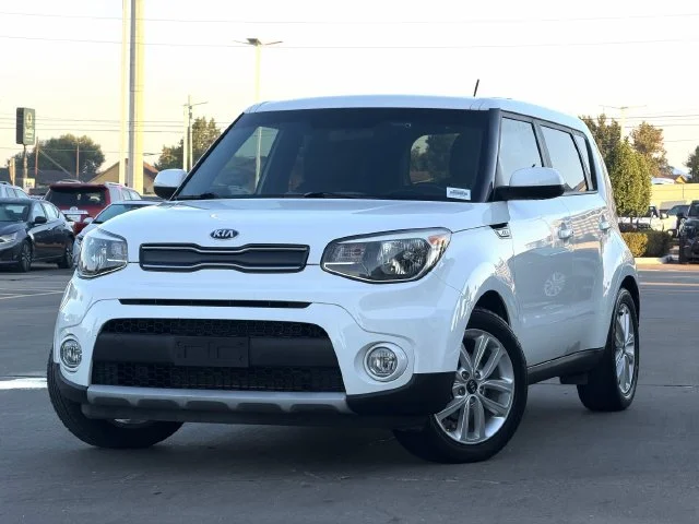 2019 Kia Soul + FWD photo