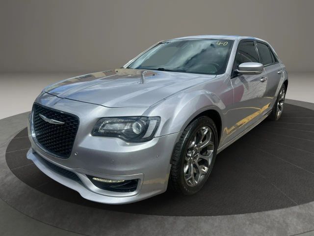2018 Chrysler 300 300S RWD photo
