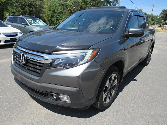 2019 Honda Ridgeline RTL-T AWD photo