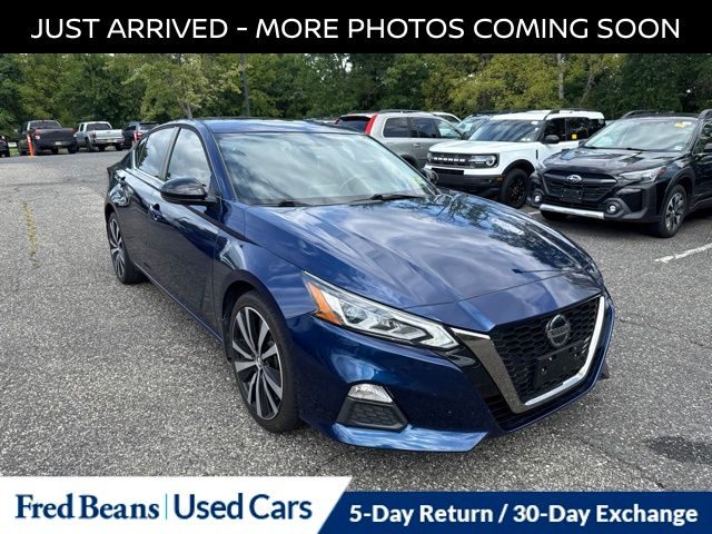 2019 Nissan Altima 2.5 SR AWD photo